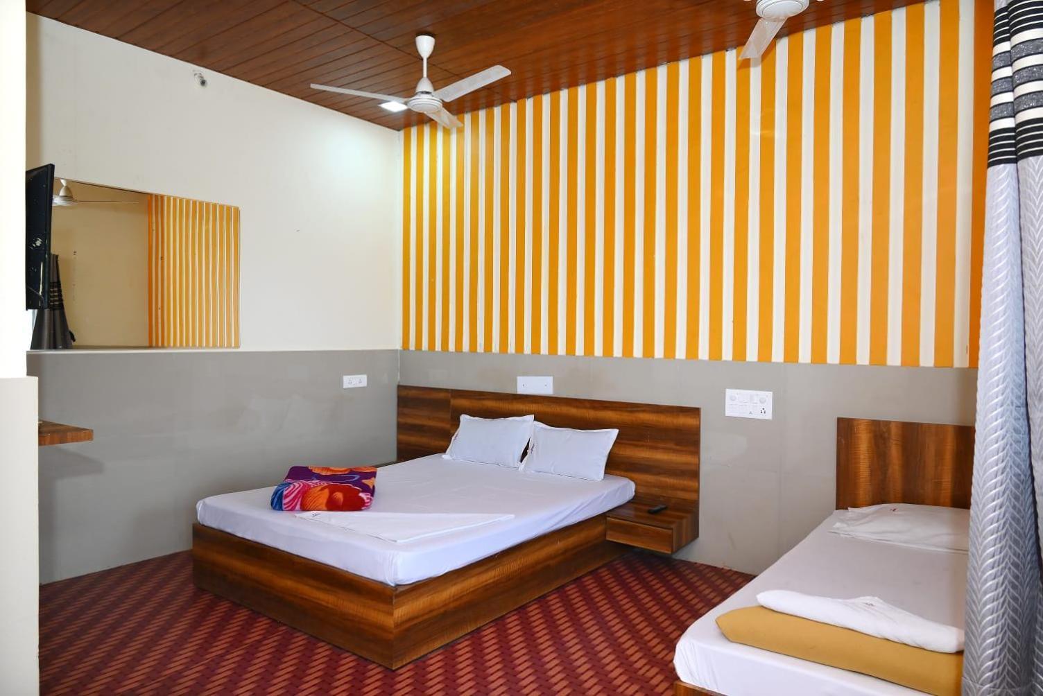 P P Lodging Mangvadi Buitenkant foto