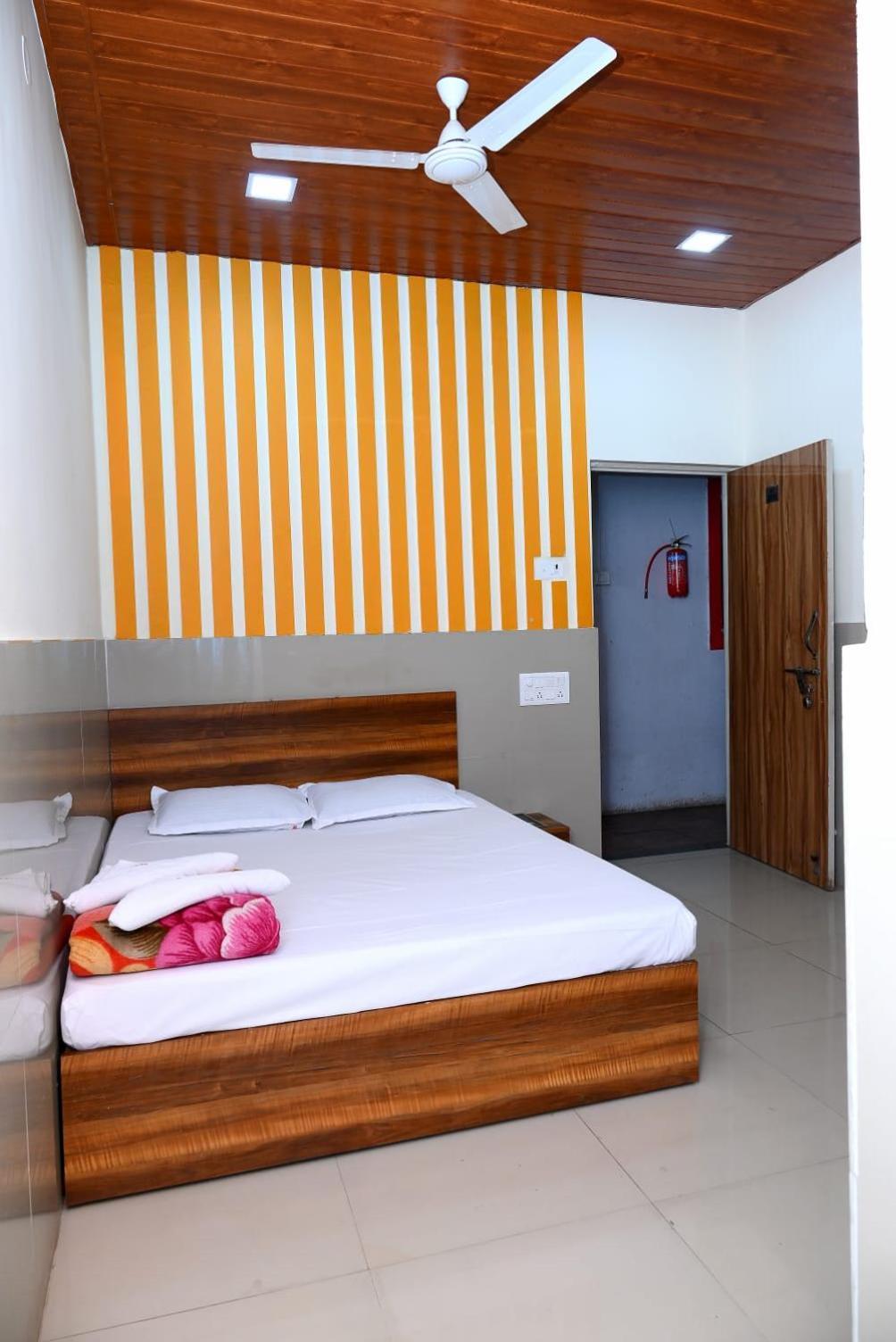 P P Lodging Mangvadi Buitenkant foto